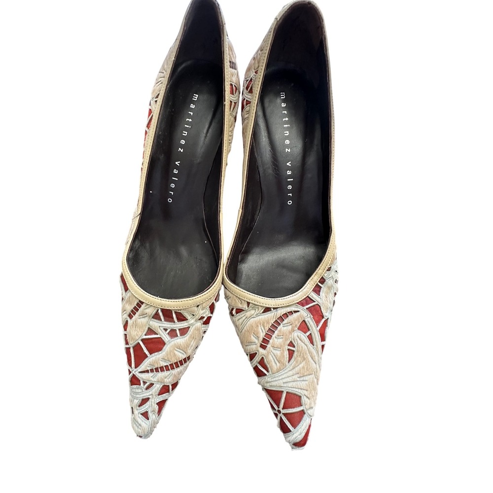 Martinez Valero Womens Red Cream Embroidered Pointed Toe Stiletto Pumps Size 6